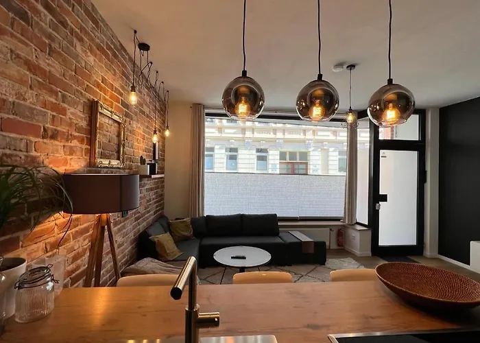 Designwohnung Schaufenster Sehr Zentral Gelegen