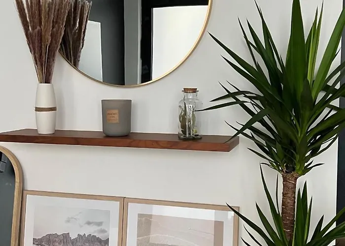 Designwohnung Schaufenster Sehr Zentral Gelegen